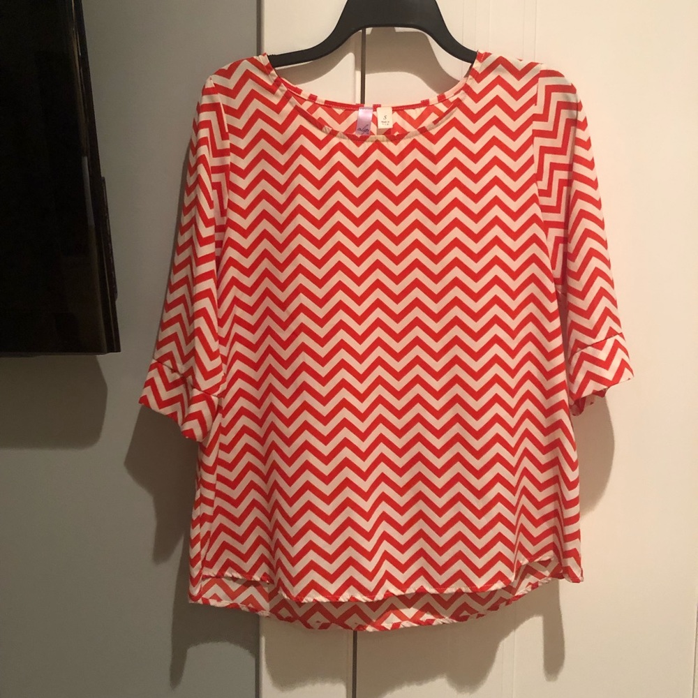 Alya Chevron orange and white 3/4 length sleeve